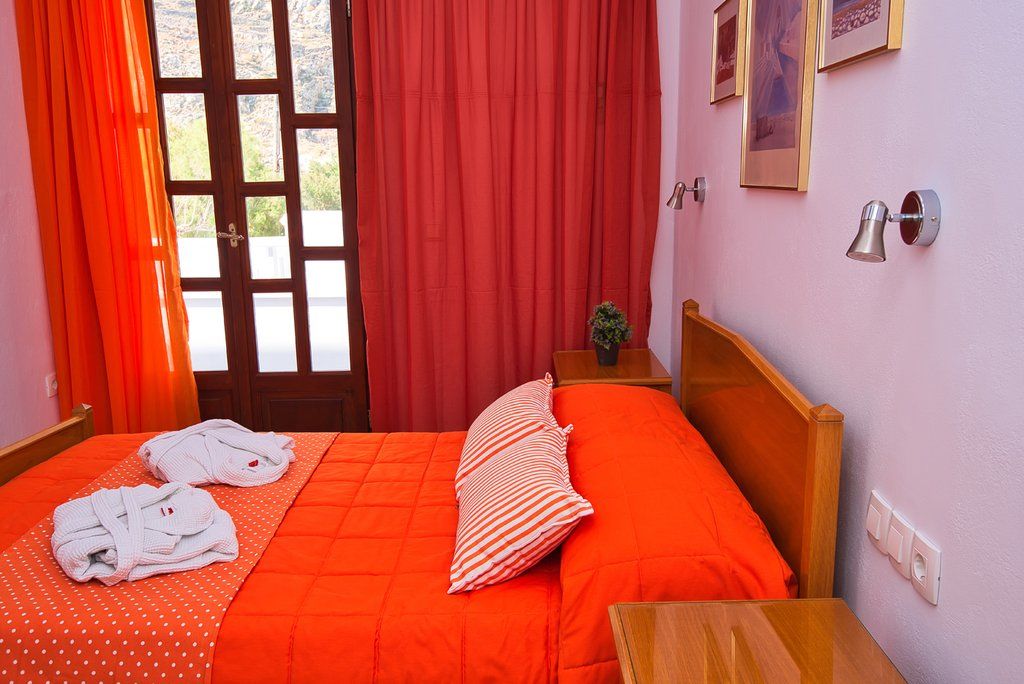 Irini'S Rooms Fteoura Kamari  Exterior photo